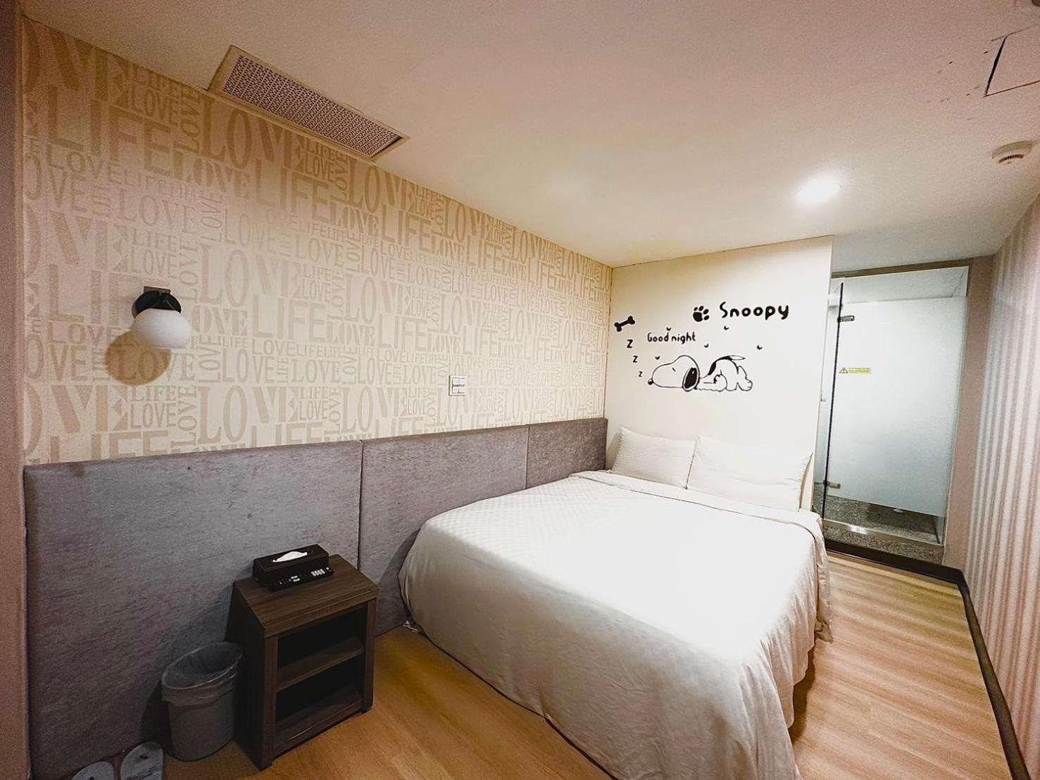 טאיפיי Walker Hotel - Zhengyi 2 מראה חיצוני תמונה