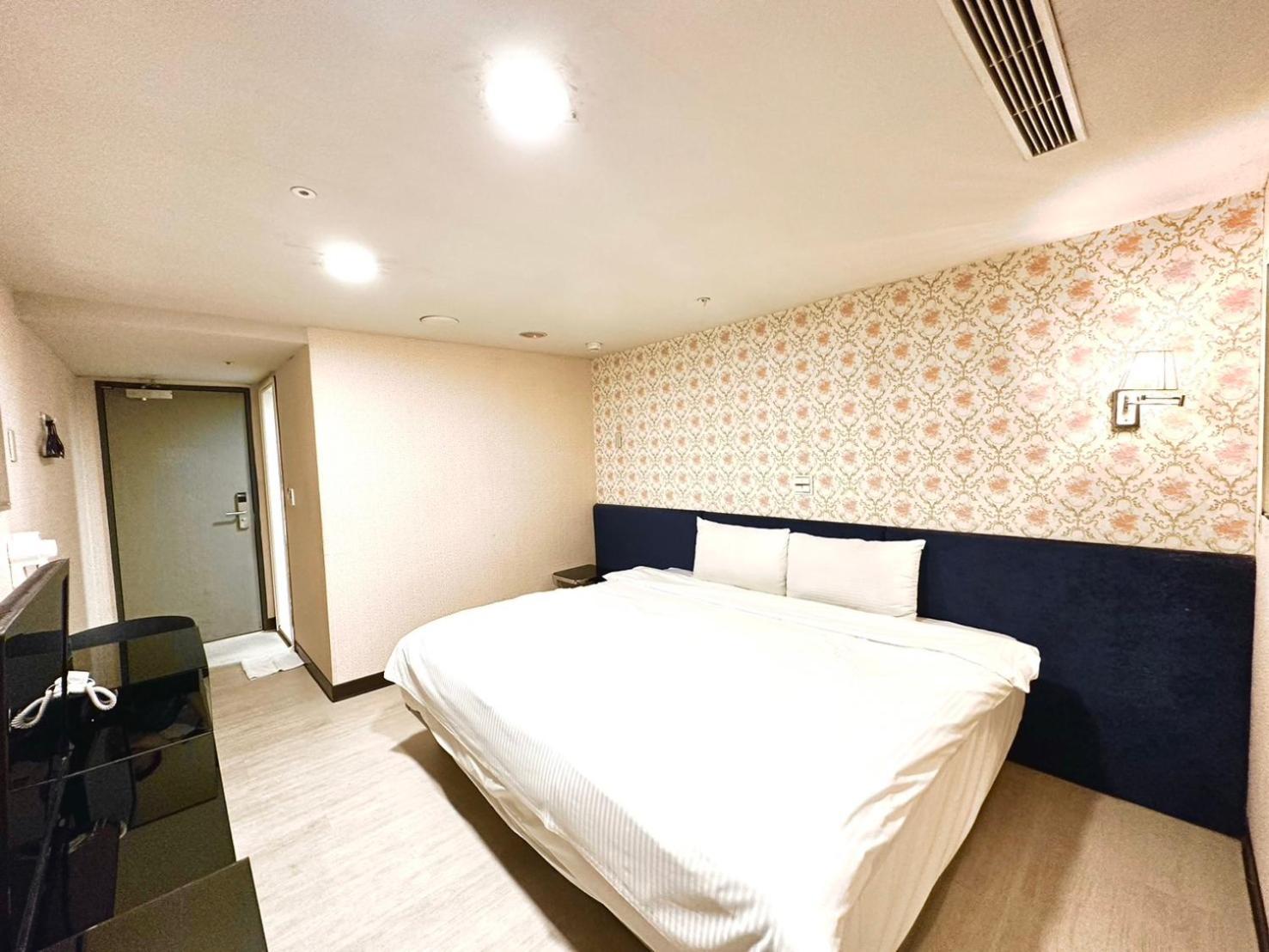 טאיפיי Walker Hotel - Zhengyi 2 מראה חיצוני תמונה
